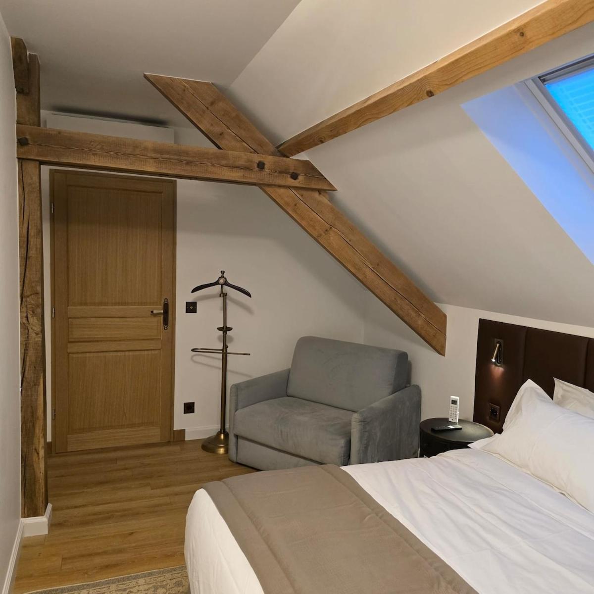 Le Cottage Maisonnette Dans Corps De Ferme Ollainville Экстерьер фото